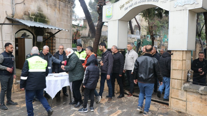 Büyükşehir Belediyesi Vatandaşların Gönüllerine Dokunmaya Devam Etti