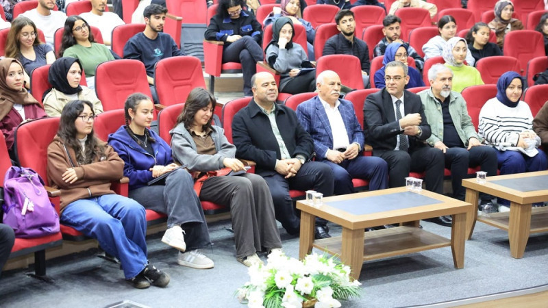 Başkan Çiftçi, Gençlere Tavsiyelerde Bulundu