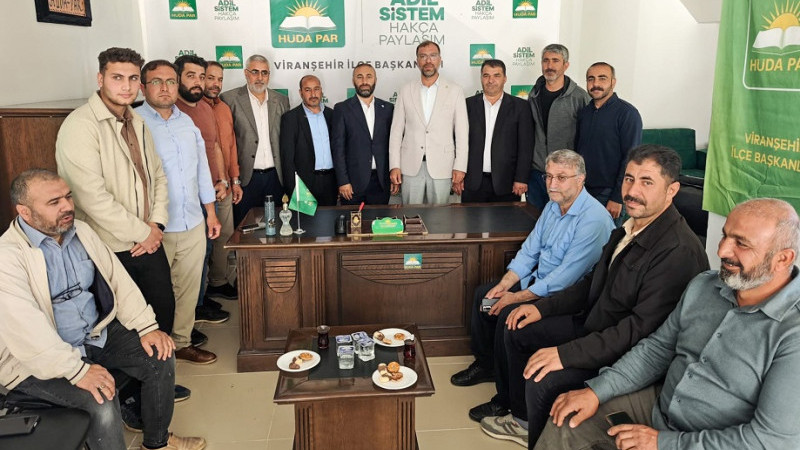 HÜDA PAR Viranşehir İlçe Kongresi Gerçekleştirildi