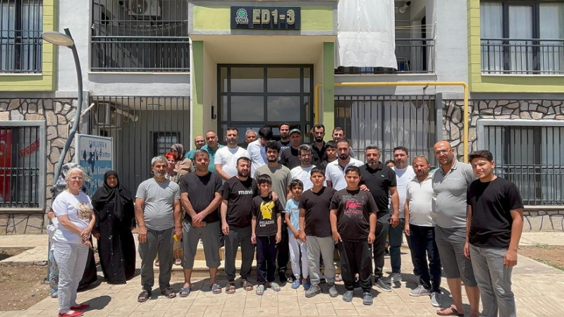 TOKİ Sakinleri Tepkili: Aidatlar Toplanıyor, Hizmet Bekleniyor