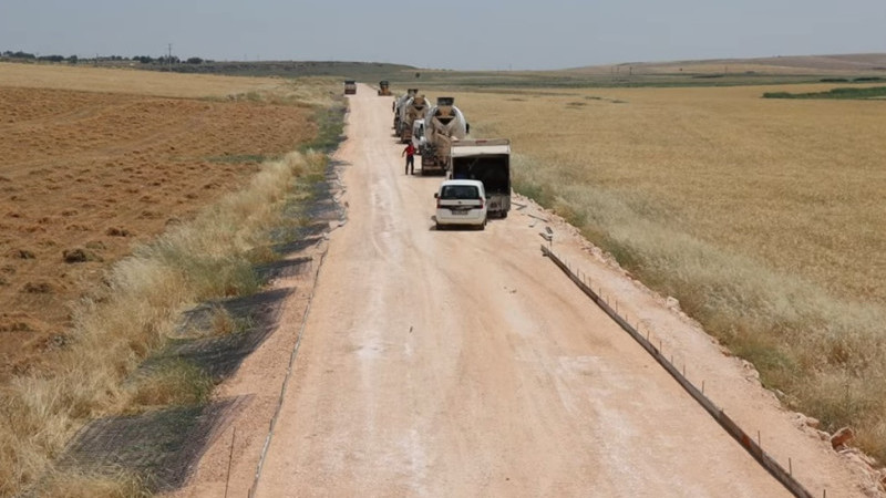 Büyükşehir Belediyesi 3 İlçeyi Beton Yolla Birbirine Bağlıyor