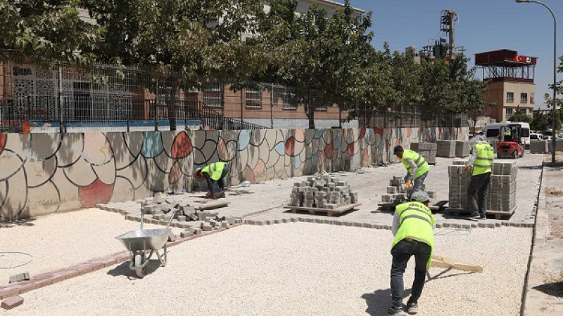 Haliliye İlçe Genelinde Üst Yapı Çalışmaları Sürüyor
