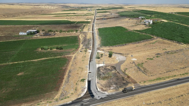 Şanlıurfa Büyükşehir Belediyesi, Siverek Kırsalında Ulaşım Çalışmalarını Sürdürüyor