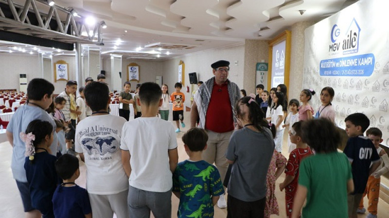 AGD ve MGV’den Unutulmaz Aile Kampı Minikler Sanatla Buluştu