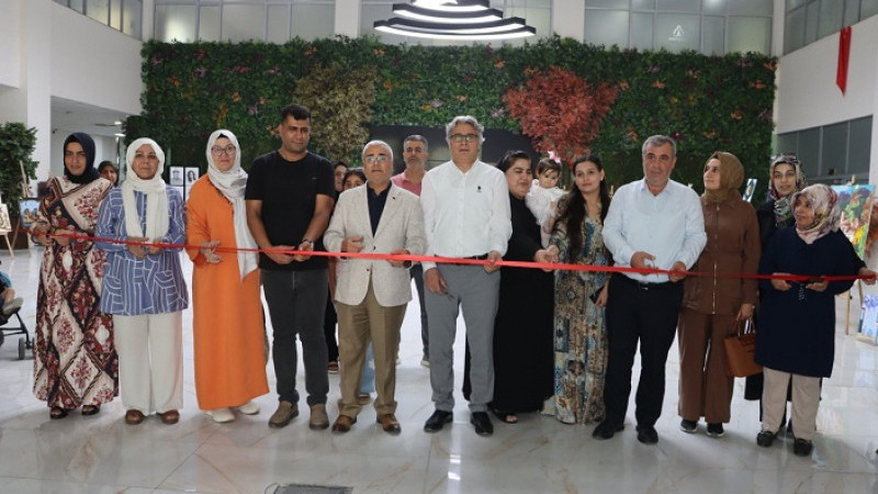 Karaköprü'de Yıl Sonu Resim Sergisi'nin Açılışı Gerçekleştirildi