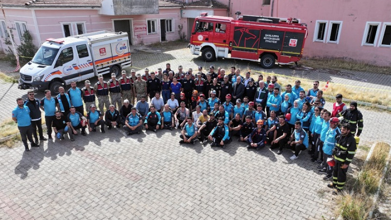 Şanlıurfa'da UMKE Ekipleri Deprem Senaryosu Üzerinden Tatbikat Yaptı