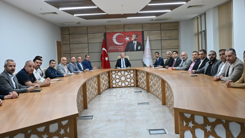 Eyyübiye İlçemizde Okul ve Kurum Müdürleriyle Değerlendirme Toplantısı Gerçekleştirildi