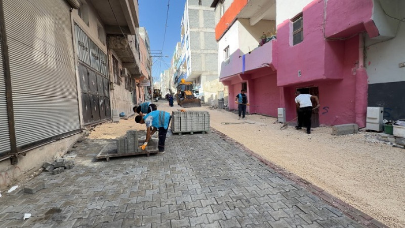 Eyyübiye’de Yol Yapım Çalışmaları Devam Ediyor